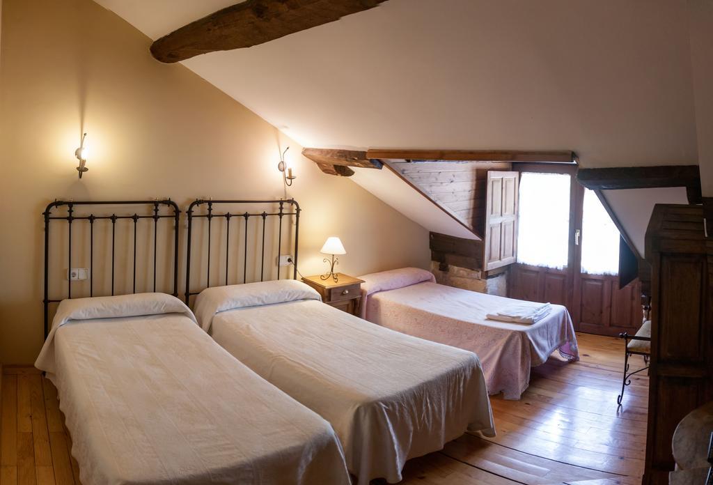 Paraiso Del Bierzo Las Herrerías Oda fotoğraf